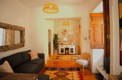 Misericordia Apartment | Enchanting Apartment in Príncipe Real