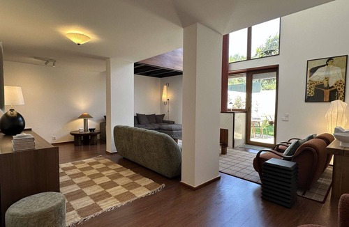 Estoril House | Estoril Design Villa – Garden & Comfort