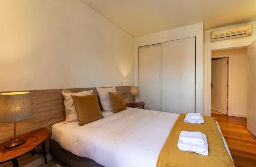 Sacramento Apartment | Exclusive Chiado Deluxe, elegant & spacious 3 BR