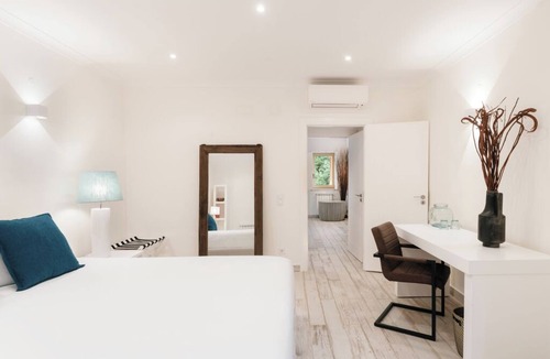Lagos Hotel | Experience Golden Bay Views from a Peaceful Suite Near Burgau Beach