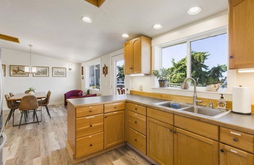 Sequim House | Experience Sequim Charm & Amazing Lighthouse Views, by the Olympic National Park