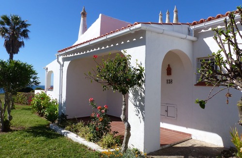 Alporchinhos Villa | Facing the sea, 1rst row villa, exceptional seaview, pools, fine sand beach