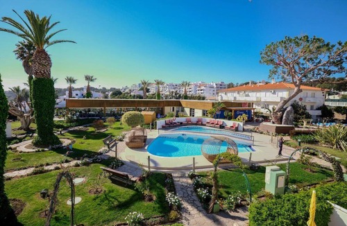 Oura Hotel | First-Class Service in Praia da Oura! 1BR Apartment w/Kitchenette | 3 Units