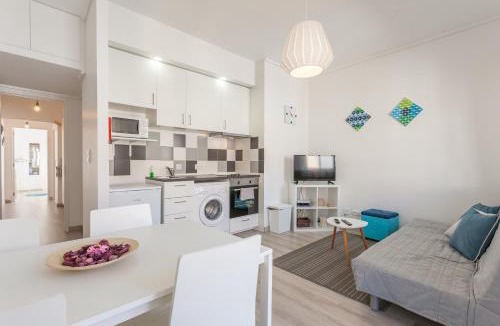 Lisbon Old Town Apartment | FLH Marquês Modern Flat