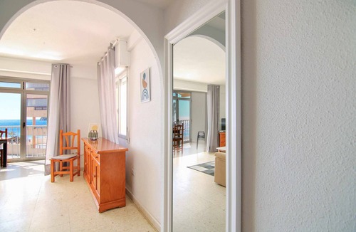 Pueblo Mascarat Apartment | Front line beach flat - Gran Sol