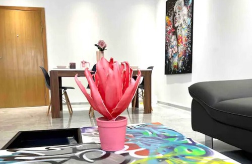 Gauthier Apartment | Gauthier Living 06-Colorful 2 Bedroom in the heart