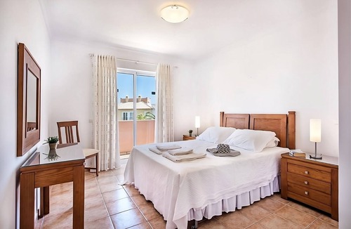 Meia Praia Hotel | Get Ready for Blissful Getaway! Full Kitchen, 2 Outdoor Pools, Free Parking!