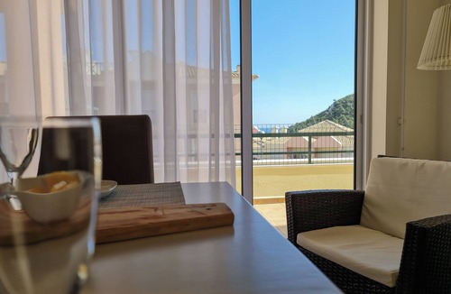 Castelo Apartment | Gorgeous 4-bedroom apartment in Sesimbra with stunning ocean views