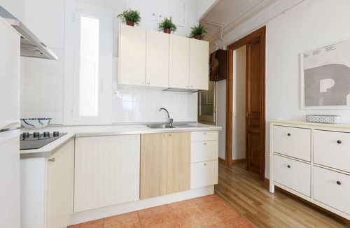 La Vila De Gracia Apartment | Gracia, quiet, well-equipped, centrally located 2-bedroom apartment