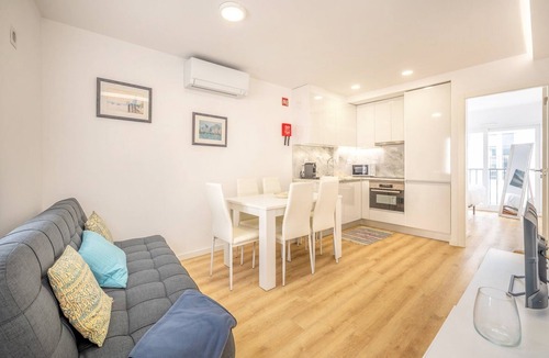 Santiago Apartment | GuestReady - Sunny Sesimbra Escape
