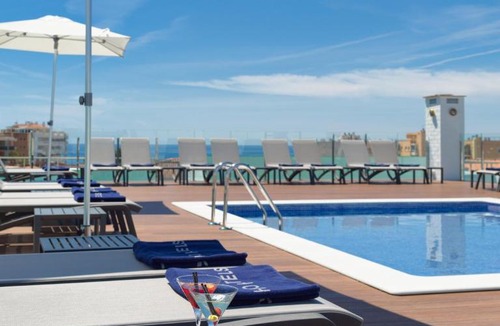 Salou City Centre Hotel | H10 Delfín - Adults Only