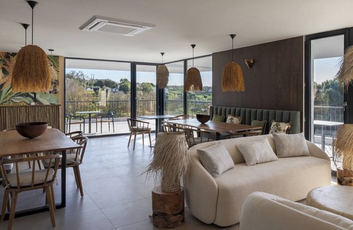 Zambujal de Baixo Villa | Haven Gem Villa in Aldeia do Meco