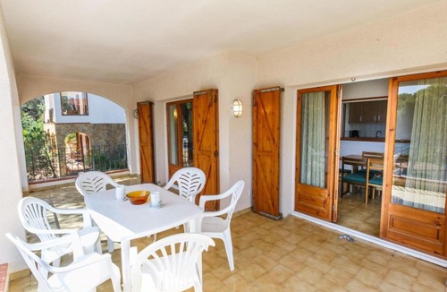 Pals House | Holiday Home Apartament Isern Baix by Interhome