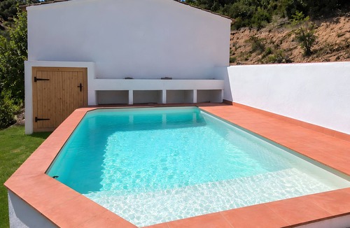 Tossa de Mar House | Holiday Home 'Can Garriga, Casa Principal' with Mountain View, Private Terrace and Wi-Fi
