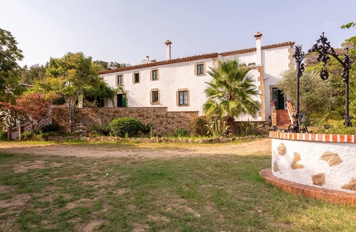 Tossa de Mar House | Holiday Home 'Masía Can Garriga, Casa Pelegrí' with Mountain View, Private Terrace and Wi-Fi