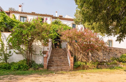 Tossa de Mar House | Holiday Home 'Masía Can Garriga, Casa Pelegrí' with Mountain View, Private Terrace and Wi-Fi