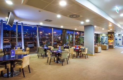 Paco De Arcos Hotel | Holiday Inn Express Lisbon - Oeiras by IHG