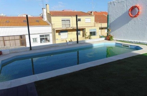 Feijo Apartment | Homerez - Apartment in Almada