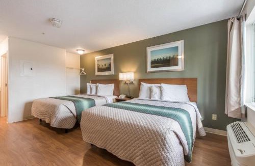 Survey Creek Hotel | HomeTowne Studios by Red Roof Fort Lauderdale