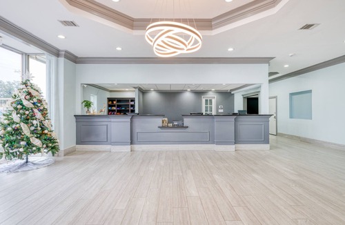Conroe Hotel | Hotel elev8