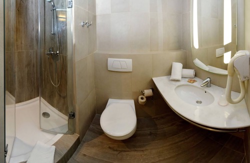Ain Chock Hotel | Hotel ibis Casa Sidi Maarouf