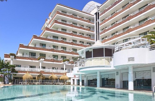 Santa Susanna Hotel | Hotel Indalo Park