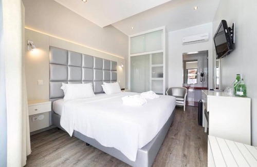 Santa Eulalia Hotel | Hotel Santa Eulália Bay