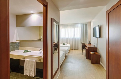 Montcada I Reixac Hotel | Hotel Sercotel Ciutat de Montcada