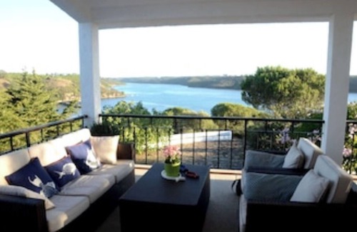 Vila Nova de Milfontes House | House on the rio Mira estuary, 4 bedrooms and 4 bathrooms,