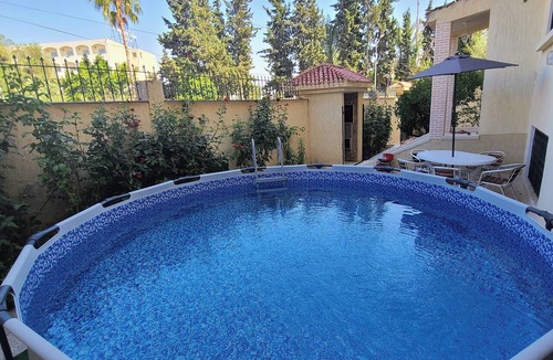 Mechouar House | House with Private Terrace and Pool in a Quiet Location, 10 Minutes from the Medina