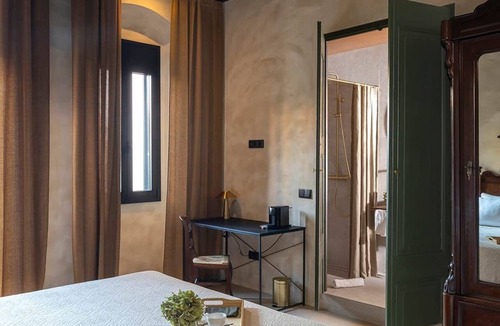 Canet de Mar Hotel | King Room Garden View - Room 2