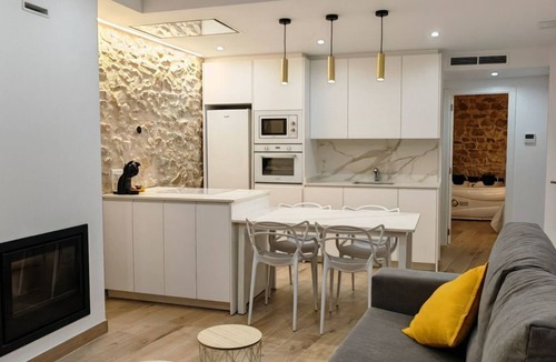 Traiguera House | Ländliches Haus 'La Casa del Campanar by Interhome