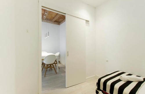 El Poble-sec Apartment | La Meva LLar Salva 65
