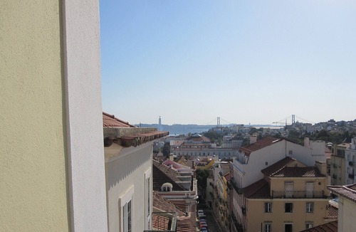 Principe Real Apartment | Large terrace, beautiful view in the heart of Lisboa