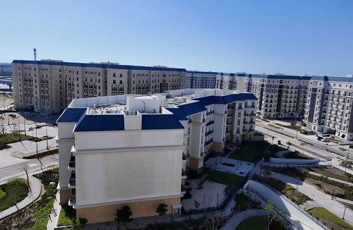 Al Alamayn Apartment | Latin District Apartments Lagoon Side