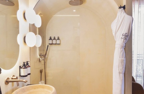Gauthier Hotel | Le Square By Onomo Collection
