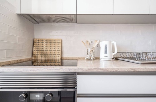Sao Bento Apartment | Lemongrass Apartment, Rato, Lisbon