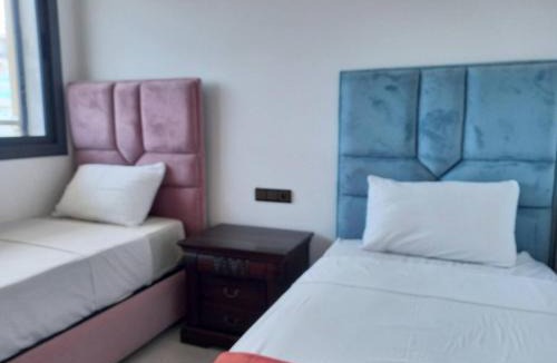Saidia Apartment | Les Dunes Dorées WIFI Clim Piscine 100m de plage