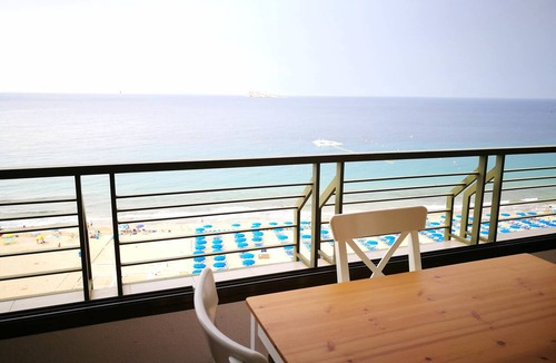 Benidorm Apartment | Levante Beach *facing the sea*