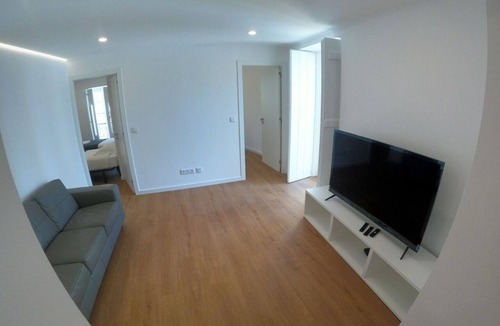 Mouraria Apartment | Lisbon, renovated T2 apartment near Rossio