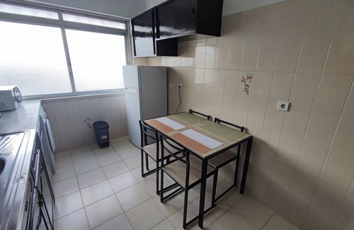 Alfragide Apartment | Lisbon spacious T2 in Damaia, Lisbon