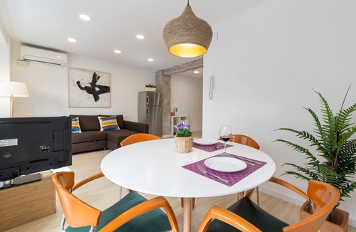 Sant Francesc Apartment | LOCATION, DESIGN, NEW BRAND, FRIENDLY HOSTS HELP TO ENJOY VALENCIA AS A LOCAL!