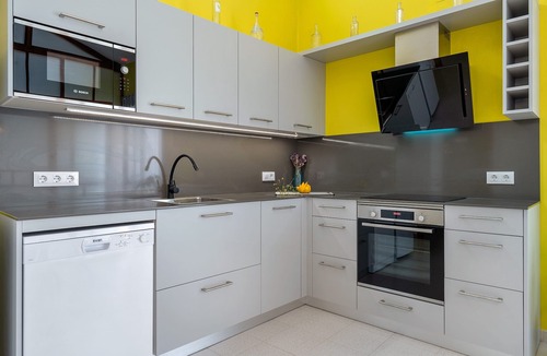 Bellvey Apartment | ‘Loft El Til-ler’ Apartment with Private Terrace and Wi-Fi
