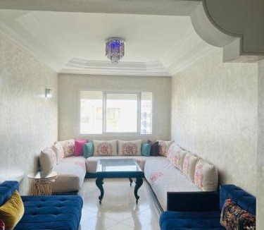 RACINE EXTENSION Apartment | Lovely 2 bedrooms Furnished Bourgogne