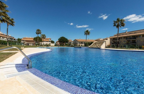 San Jorge Apartment | Lovely apartment for 4 people with pool, A/C, WIFI, TV, terrace and pets allowed