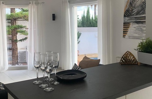 Fanadix Villa | Luxe Villa Futura, 3 bedrooms, 3 bathrooms (modern), Private swimming pool, Wifi