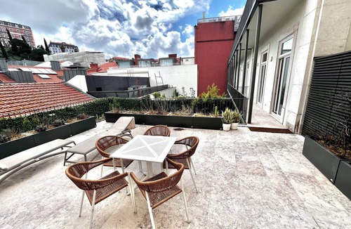 Encarnacao Apartment | Luxury 3-Bedroom Apartment in Prime Central Lisbon | Terrace, Pool, Gym, and Private Parking