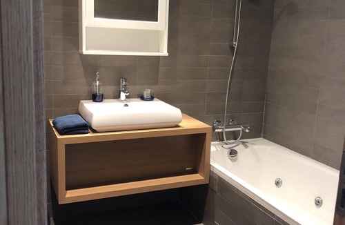 Ain Diab Apartment | Luxury Anfaplace Blue & Write apartment