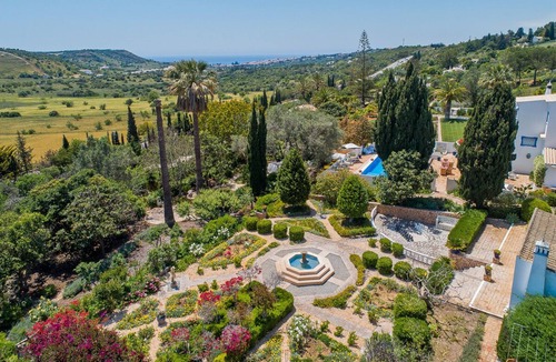 Funchal Villa | Luxury country house sleeps 17 with huge gardens, private pool, BBQ & sea views