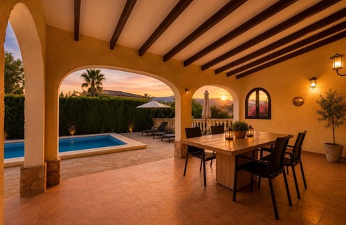 La Empedrola Villa | Luxury Villa Heated Pool Sunset Mountain Views 10 minutes from beaches